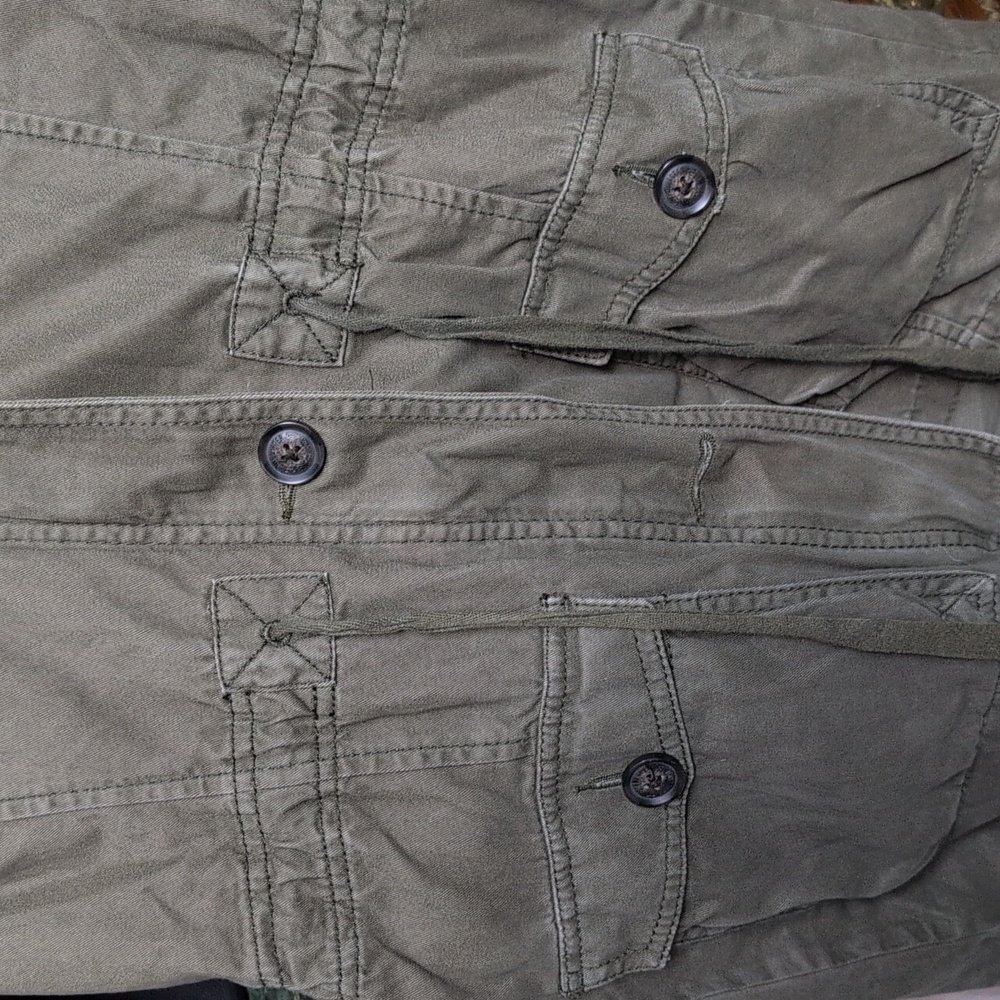 Hollister Women's Jacket. Army Green. Size Small - Picture 3 of 10